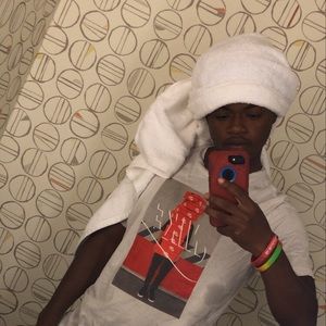 Meet your Posher, Deric